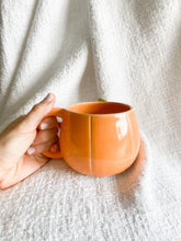 Load image into Gallery viewer, Spookly the Pumpkin Mug
