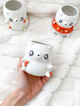 Load image into Gallery viewer, Chunky Festive Bear Cup
