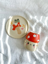 Load image into Gallery viewer, Froggy &amp; Toadstool Dessert Dish
