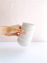 Load image into Gallery viewer, Cookies &amp; Cream Bubble Tumbler 16oz (21)
