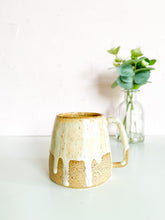 Load image into Gallery viewer, Cinnamon Roll Mug 12oz (10)
