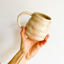 Load image into Gallery viewer, Tiny Hearts Bubble Mug 16oz
