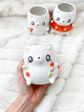 Load image into Gallery viewer, Chunky Festive Bear Cup
