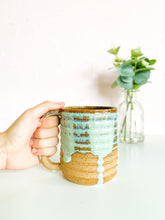 Load image into Gallery viewer, Juniper Ribbed Drip Mug 16oz (15)
