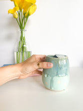 Load image into Gallery viewer, Turquoise Star Drip Sippy Cup (32)
