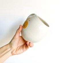 Load image into Gallery viewer, Smilies in Love Mug (19)
