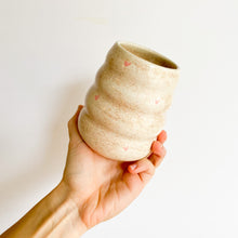 Load image into Gallery viewer, Tiny Hearts Bubble Tumbler 16oz
