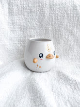 Load image into Gallery viewer, Peanut the Platypus Cup
