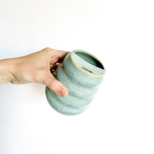 Load image into Gallery viewer, Turquoise Bubble Sippy Cup (51)
