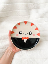 Load image into Gallery viewer, Peppermint Butler Dessert Dish
