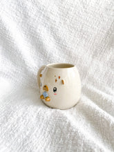 Load image into Gallery viewer, Oats the Otter Mug
