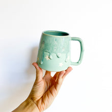 Load image into Gallery viewer, Juniper Forest Star Drip Mug 14oz
