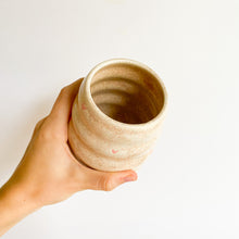Load image into Gallery viewer, Tiny Hearts Bubble Tumbler 16oz
