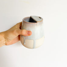 Load image into Gallery viewer, Lavender Sippy Wine Glass 14oz
