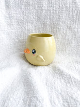 Load image into Gallery viewer, Dwight the Ducky Cup
