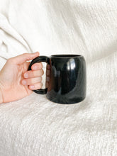 Load image into Gallery viewer, Chunky No Face Mug
