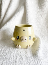 Load image into Gallery viewer, Chunky Lil Psyduck Cup
